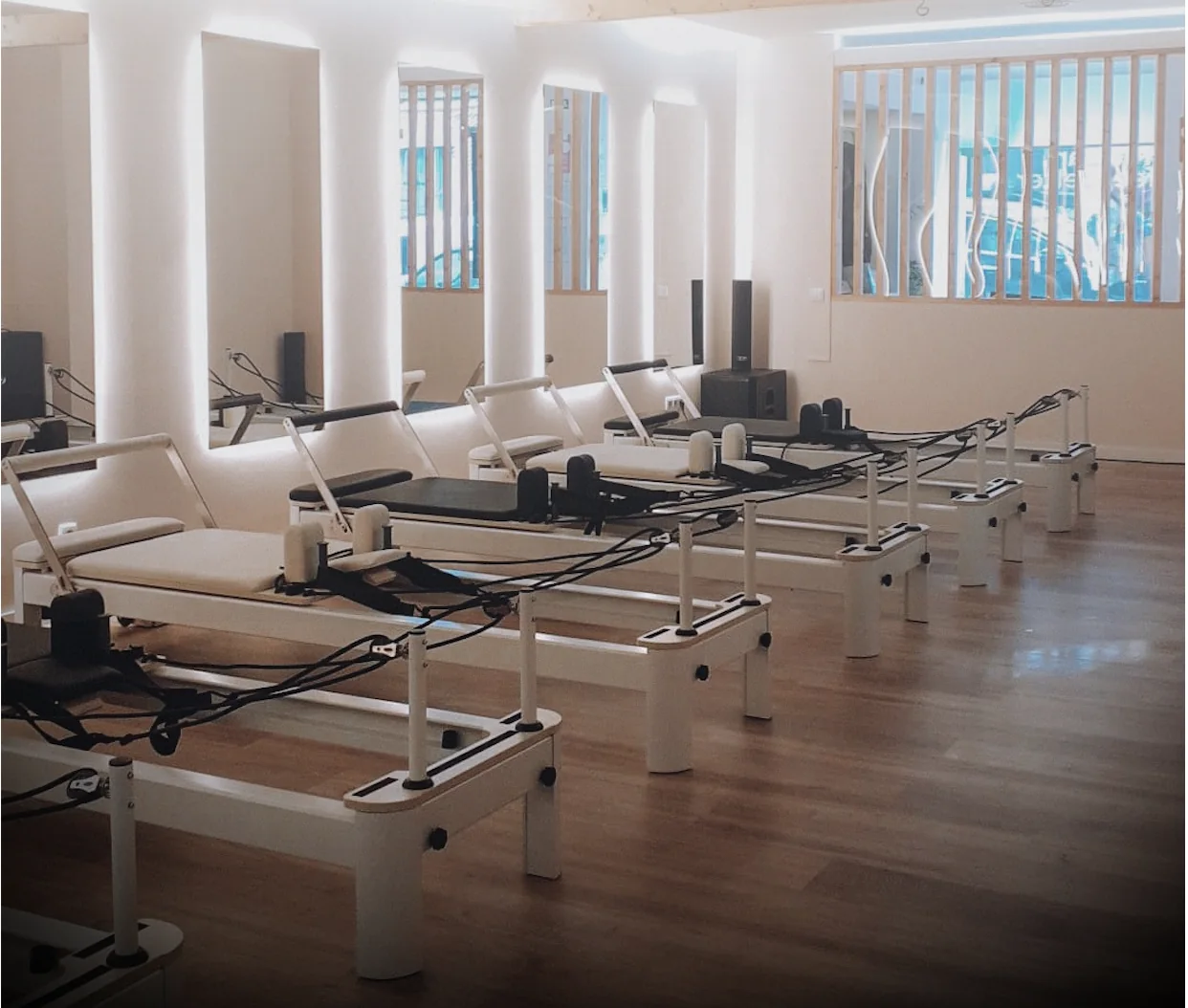 Interior do estúdio Blive Pilates Príncipe Real
